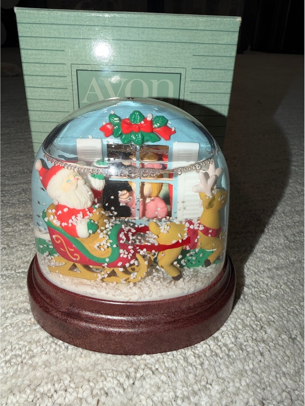 Avon Christmas snow globe